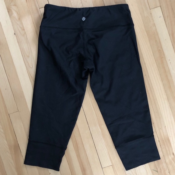 🍋 Lululemon Cropped Leggings 17.5” size 4 - Picture 3 of 6